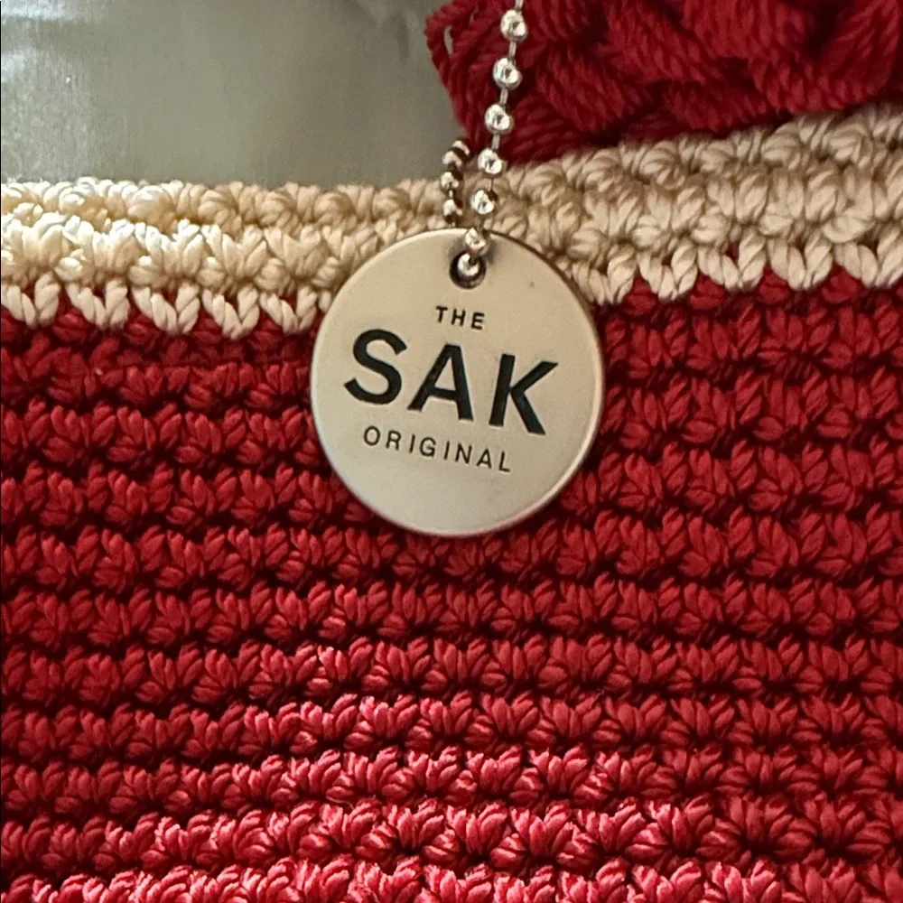 The Sak Red and Cream Shoulder Bag - Picture 2 of 4